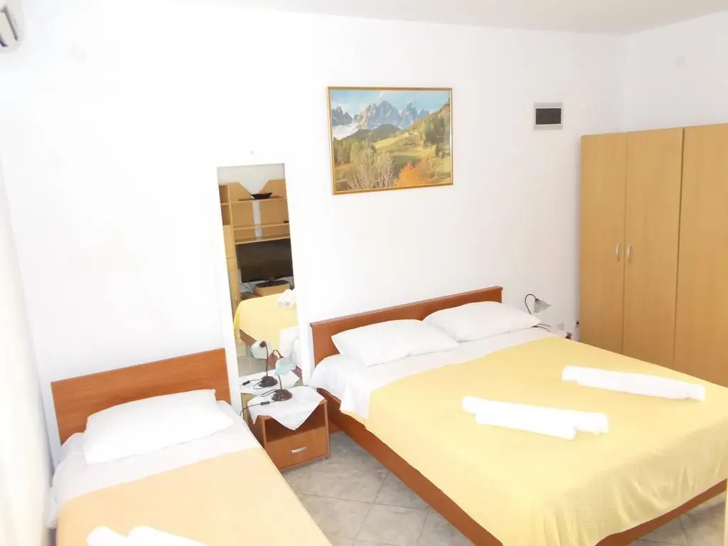 Guesthouse Ava
