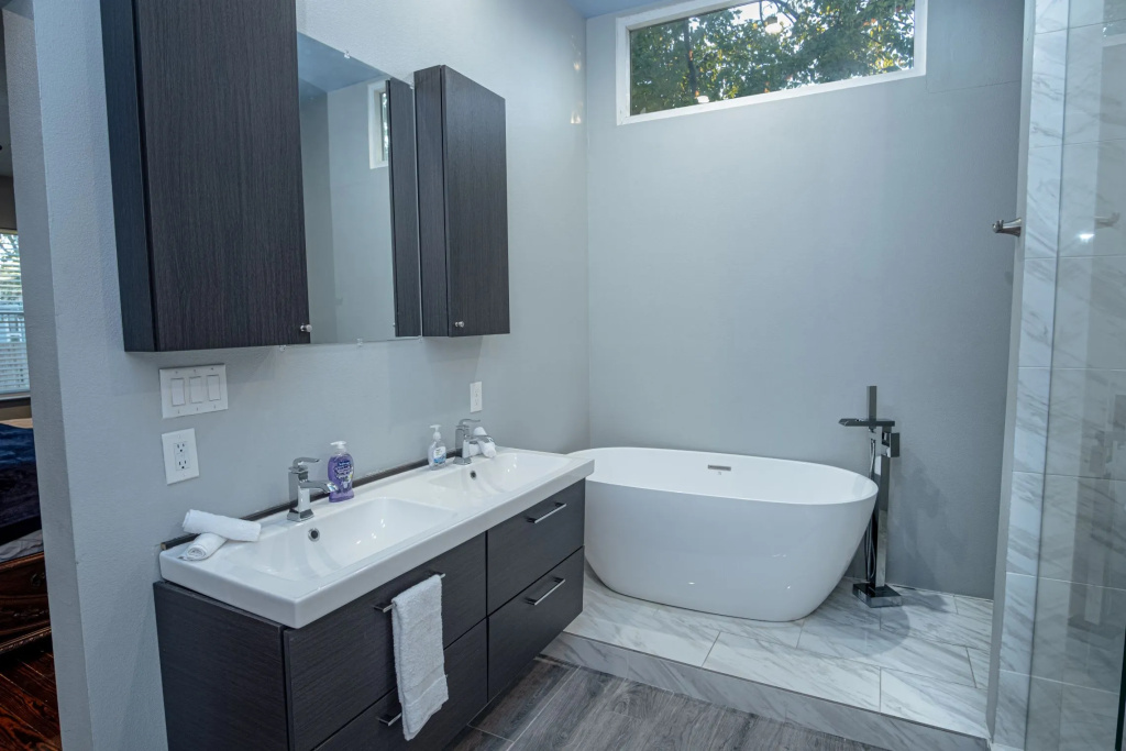 Prosperity Place Remodeled 3br 2ba Near Downtown