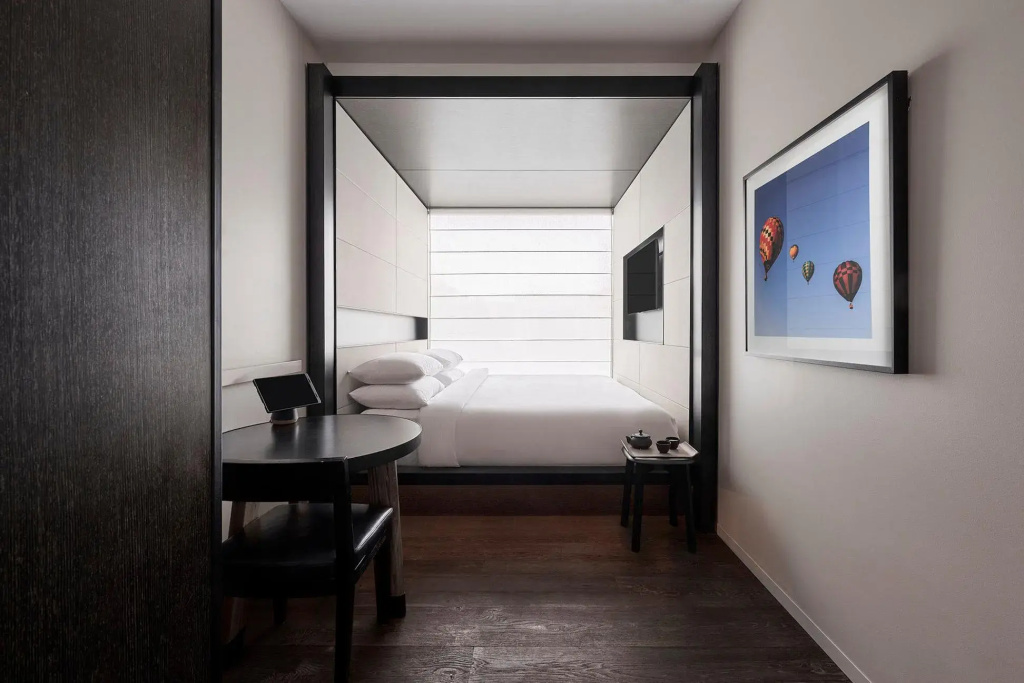 Little National Hotel Canberra