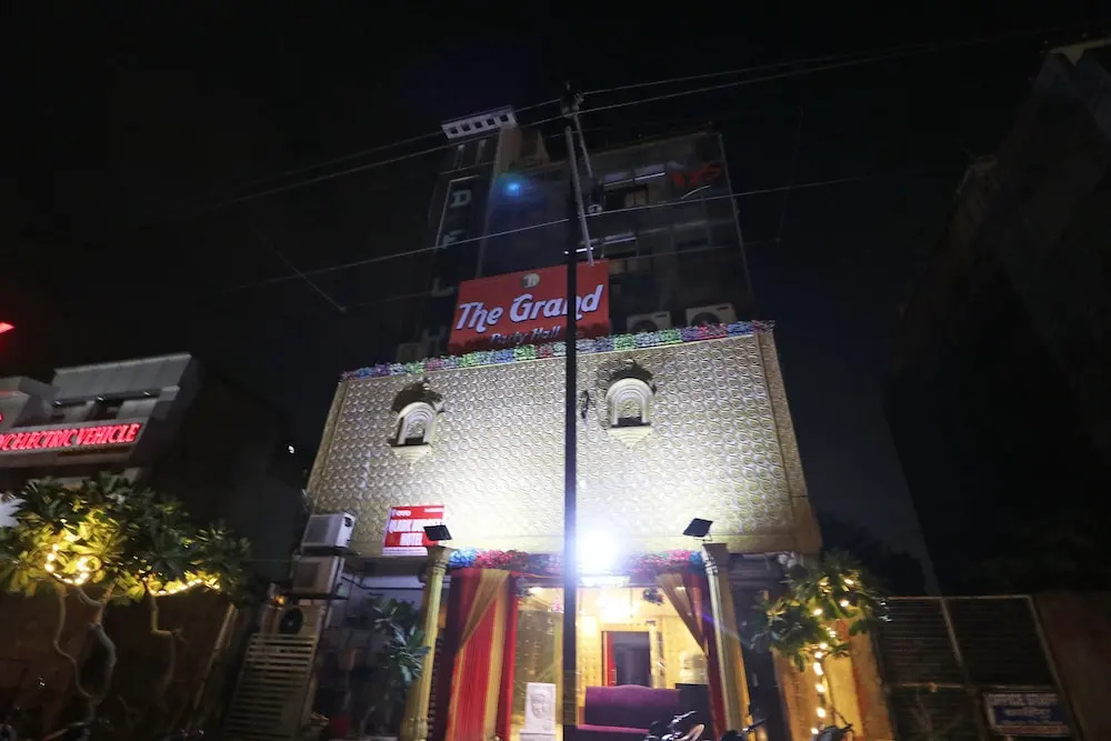Hotel Grand Inn By OYO Rooms