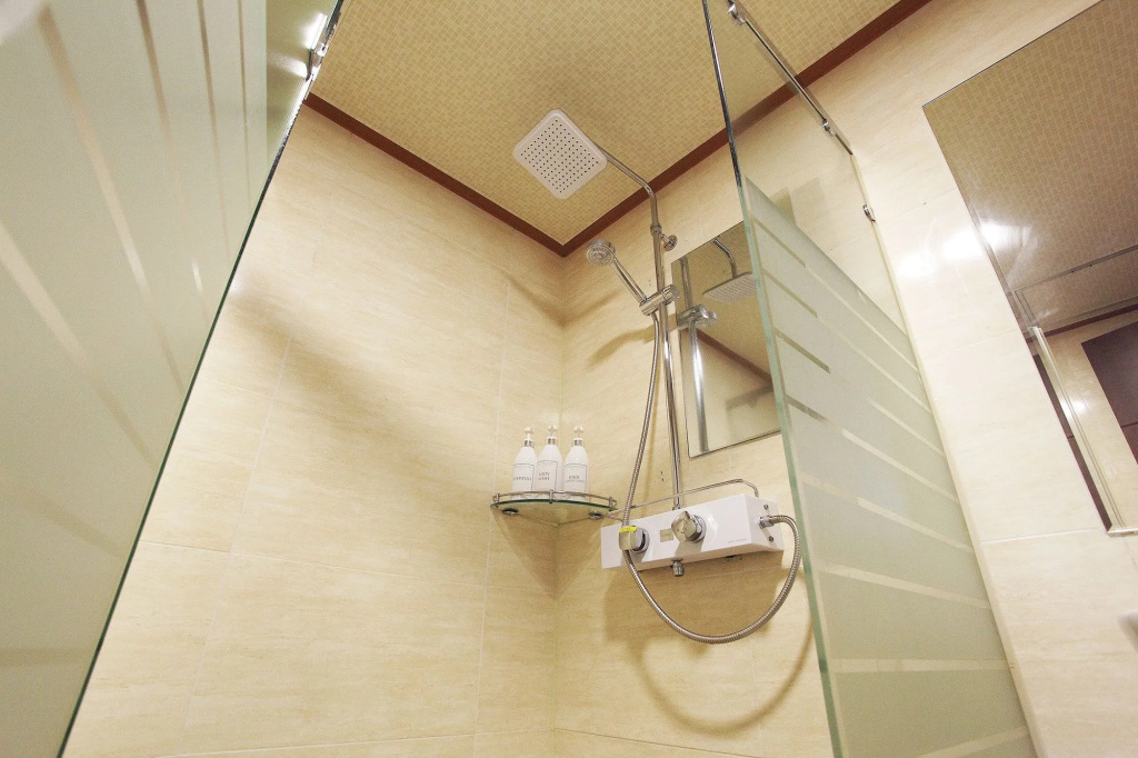 Noblesse Hotel