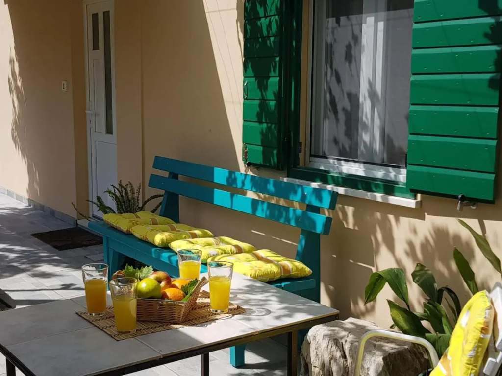 Apartment Taja, cijela kuća i vrt samo za vas