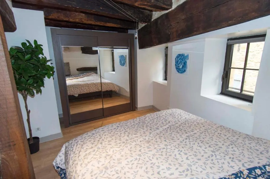 Sarlat, centre historique, La Mirande, appartement de style, 5 pers