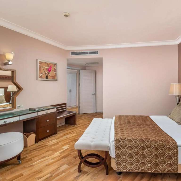 Mukarnas Spa & Resort Hotel