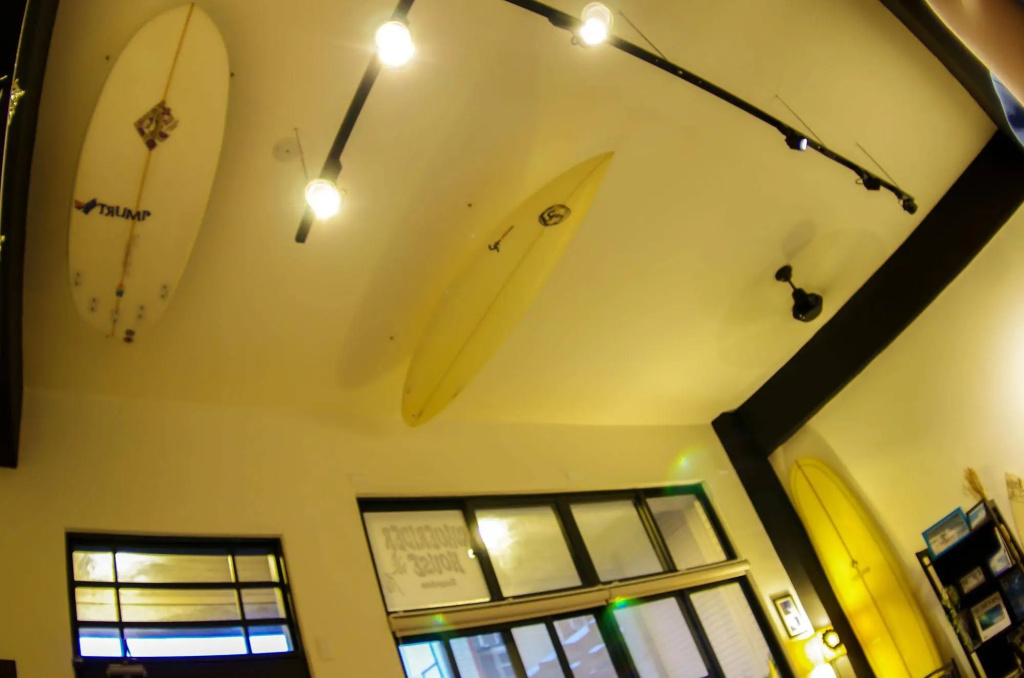 Waverider House