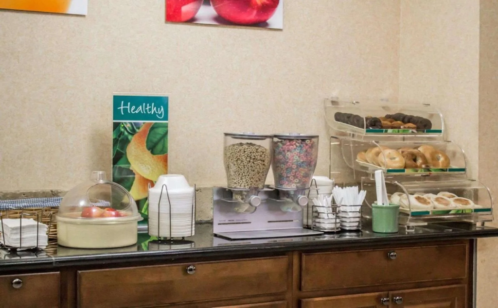 Quality Inn Brunswick Cleveland South