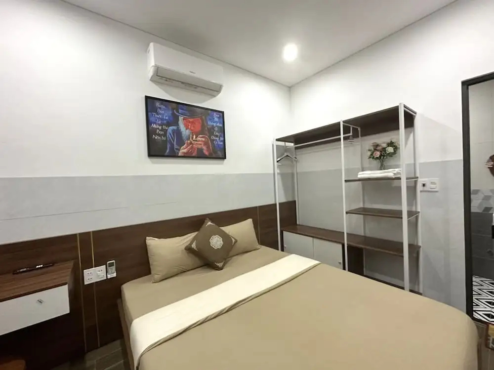 OYO 1193 Huynh Gia Hotel