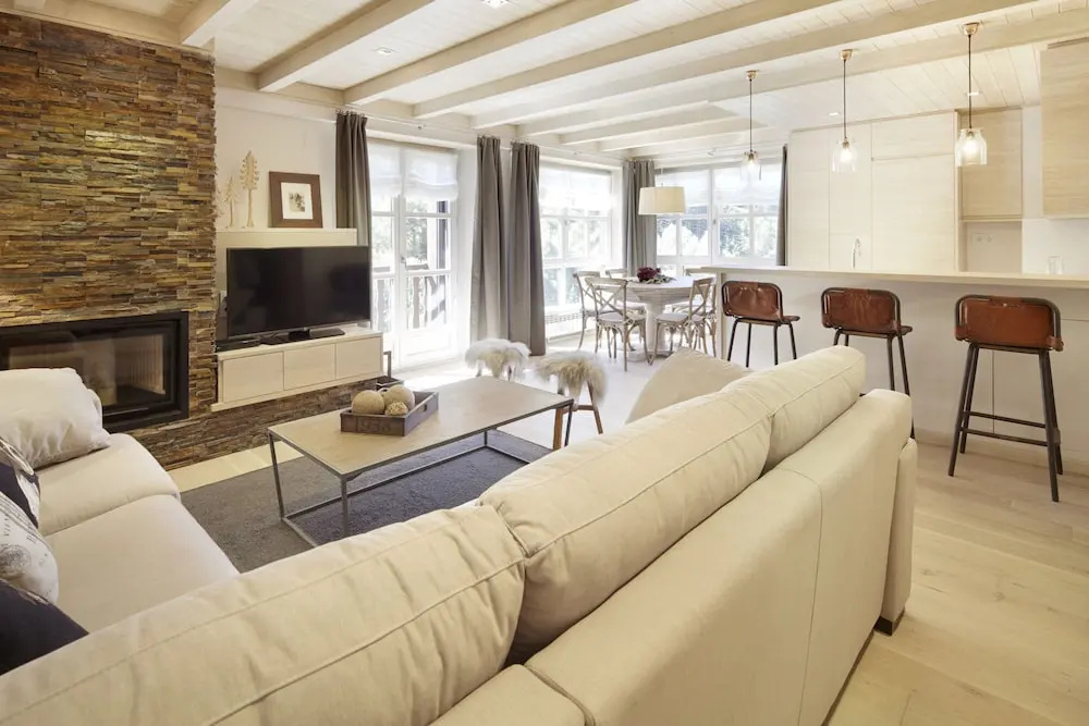 Val de Ruda Luxe 45 by FeelFree Rentals