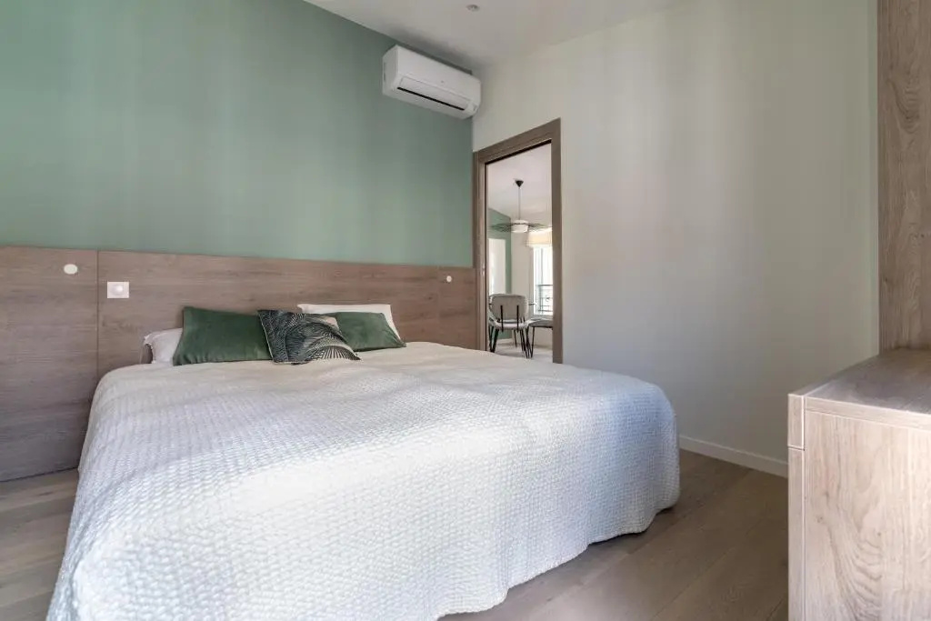 Scandinavian Urban 4 - 1br Apartment in Cannes Center Close To the Beach And the Palais