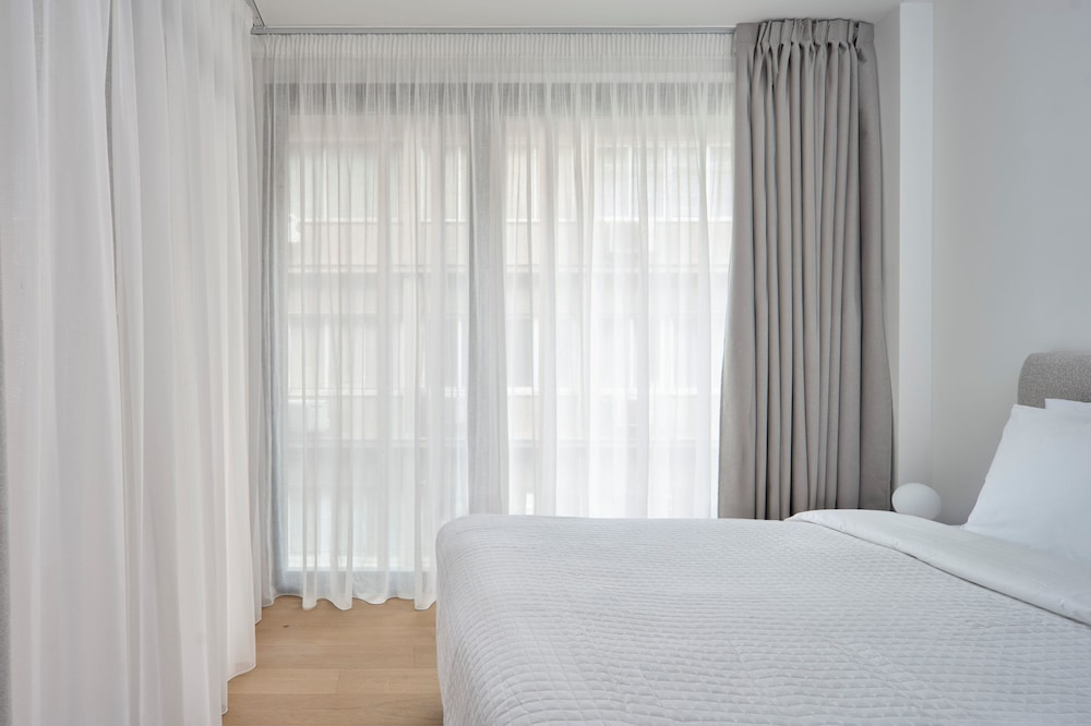 September Athens Residences