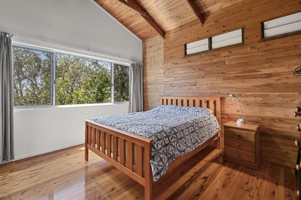 8 Yarrong Road