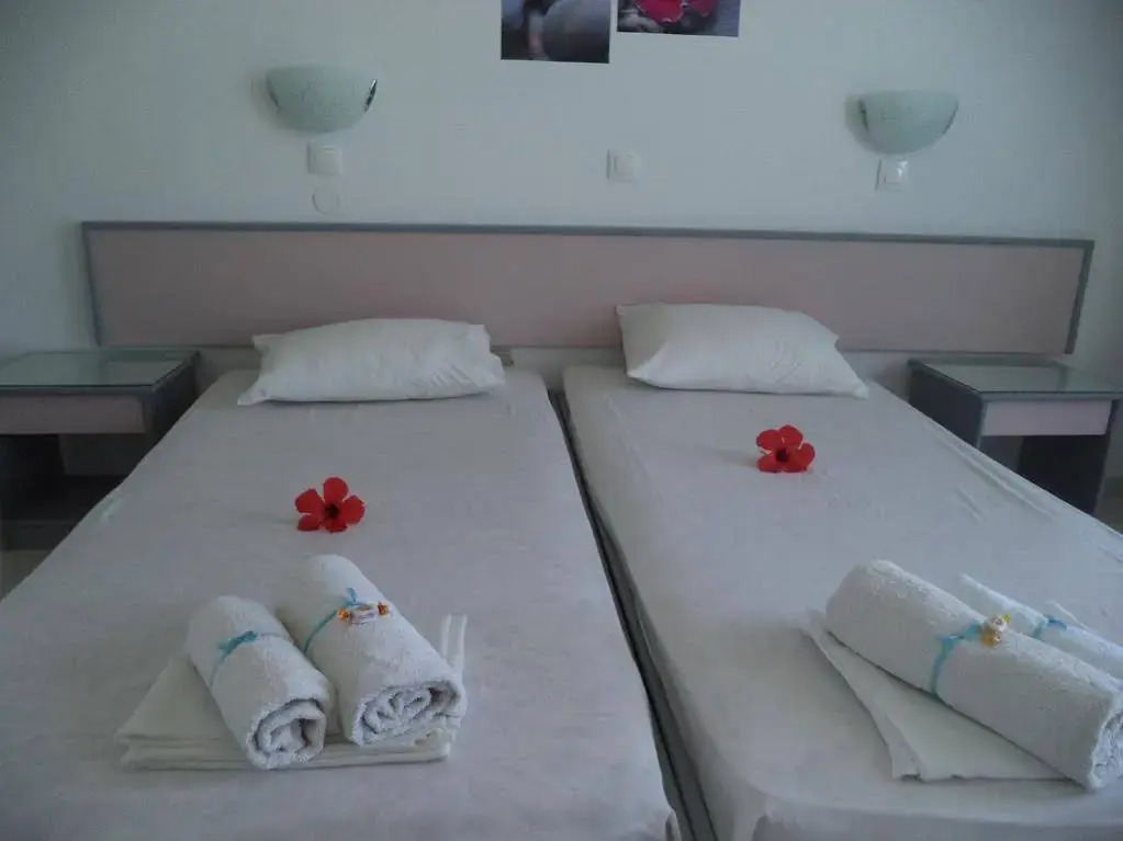 Lagonas View Studios