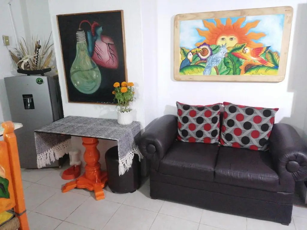 ¡Confortable y Privado! - Ubicado en Av. principal