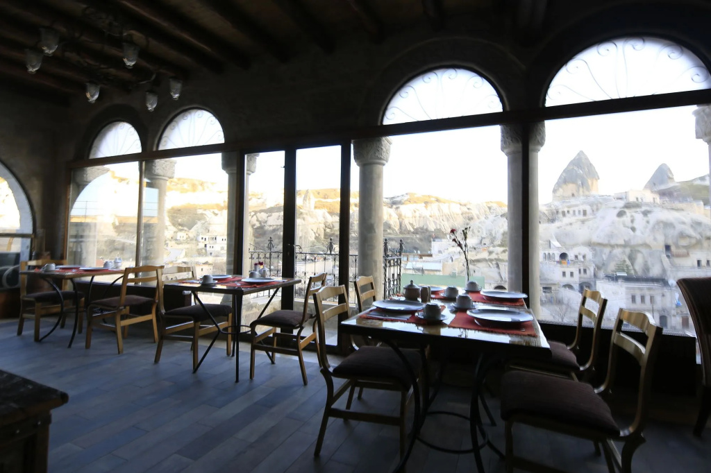Tekkaya Cave Hotel