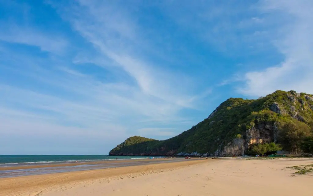 Nam Talay Resort