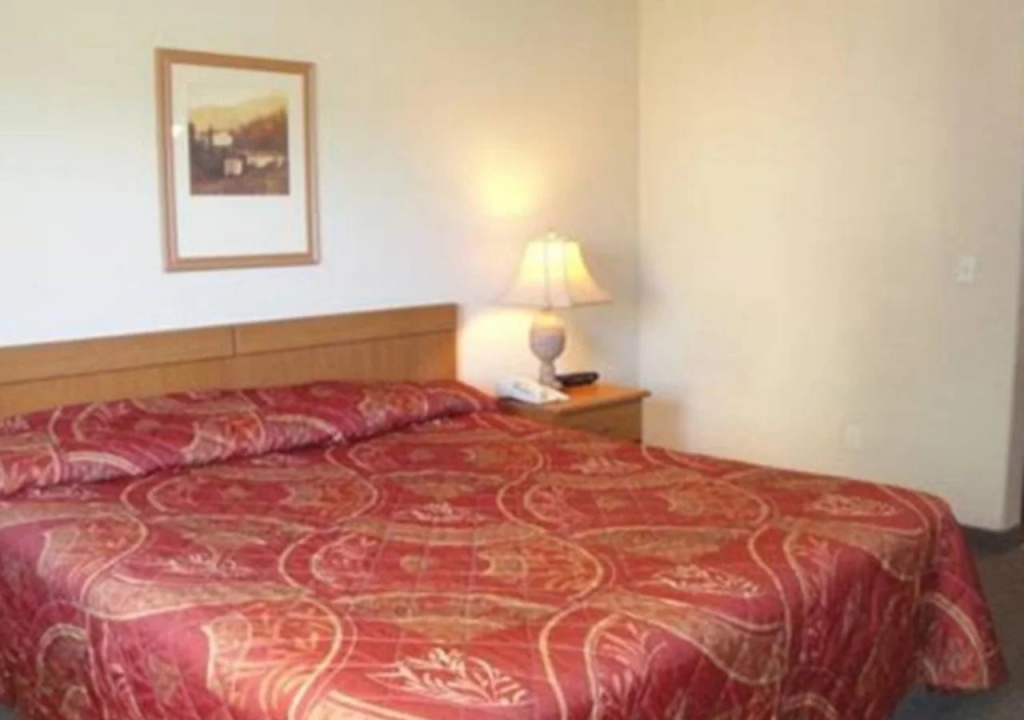 Siena Suites Hotel