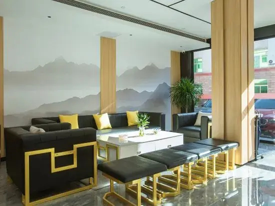 Huifeng Hotel