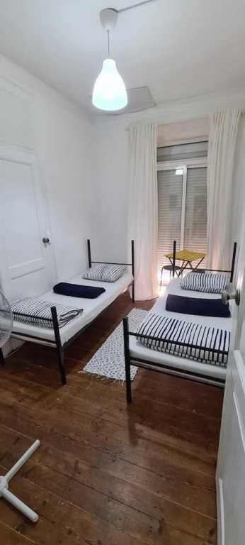 Bagetti hostel only for girls