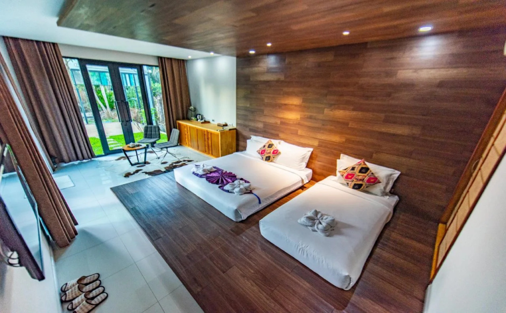 Corner Spa Resort