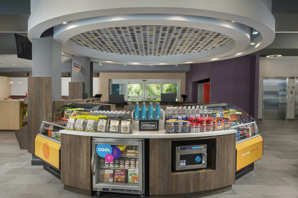 Tru By Hilton Miami West Brickell