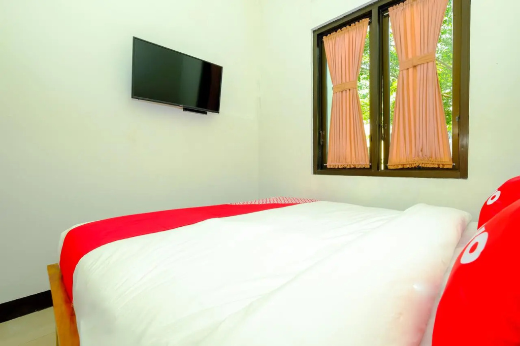 OYO 2284 Grand Villa Meninting
