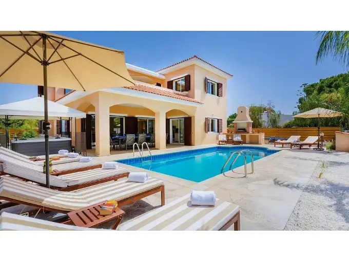Villa Sapphire Paphos