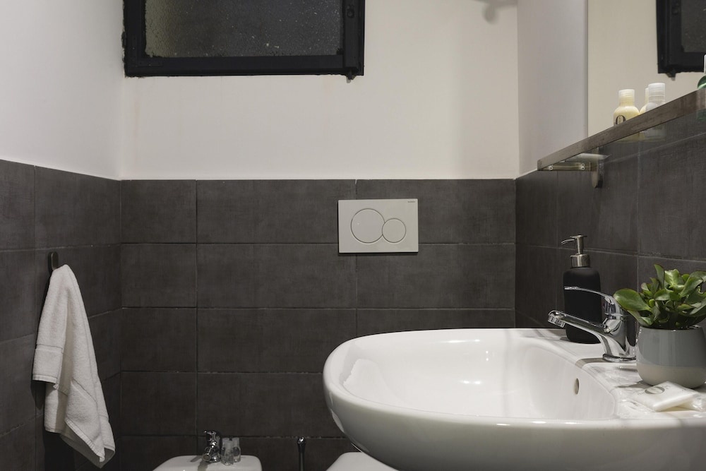 Apartment With one Bedroom in Roma, With Wonderful City View and Wifi