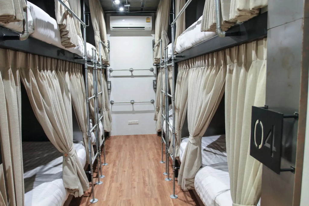 Siam Plug In Hostel