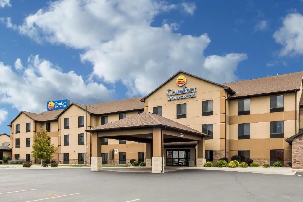 Comfort Inn & Suites