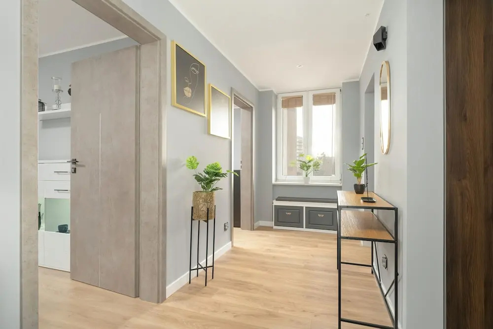 Apartment Near Lake Malta by Renters