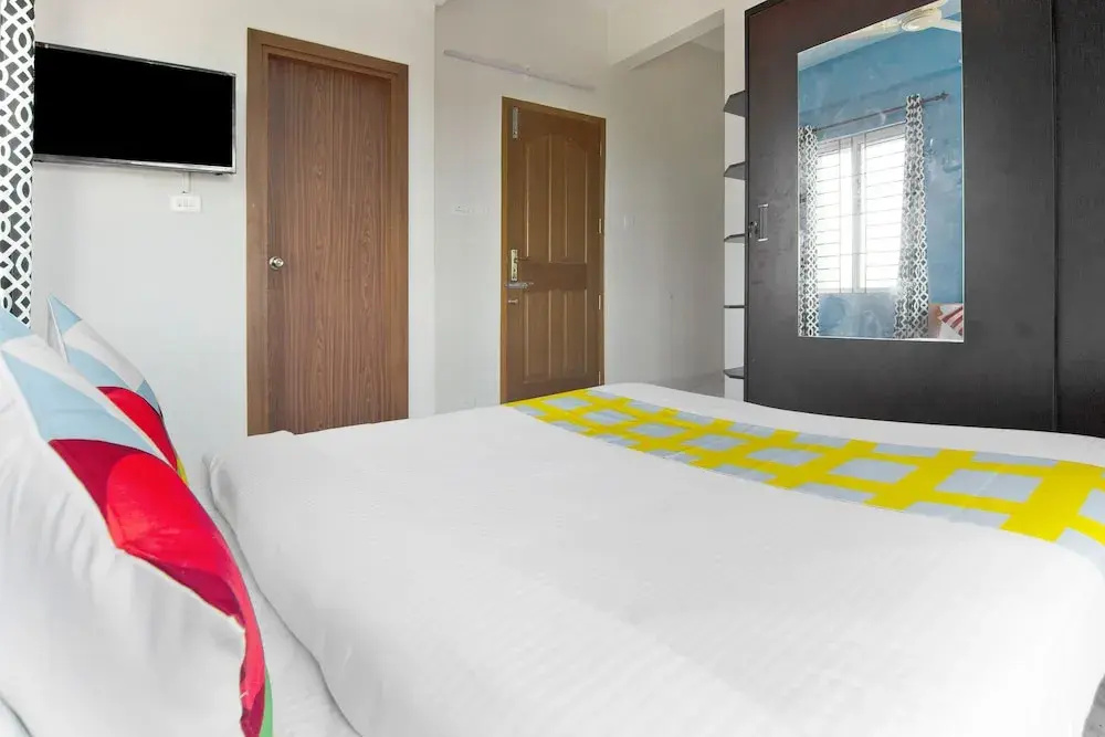 OYO Home 30336 Exquisite Stay Near International Airport