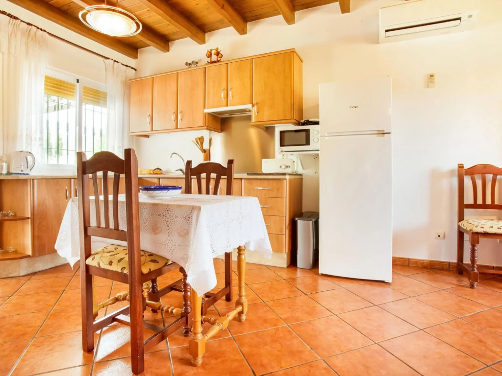 Classy Holiday Home in Guaro With Private Swimming Pool