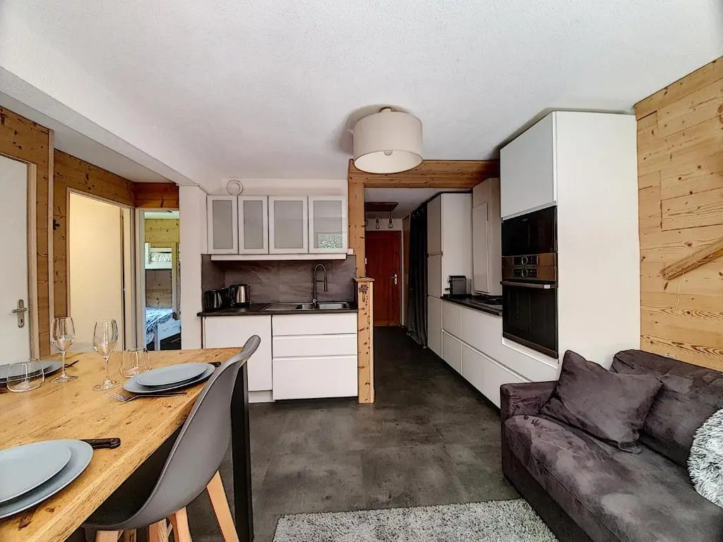 MAGNIFIQUE APPARTEMENT REFAIT à NEUF - CALME - 2 Chambres - 6 Personnes - Vue Montagne GRAND CERF 65