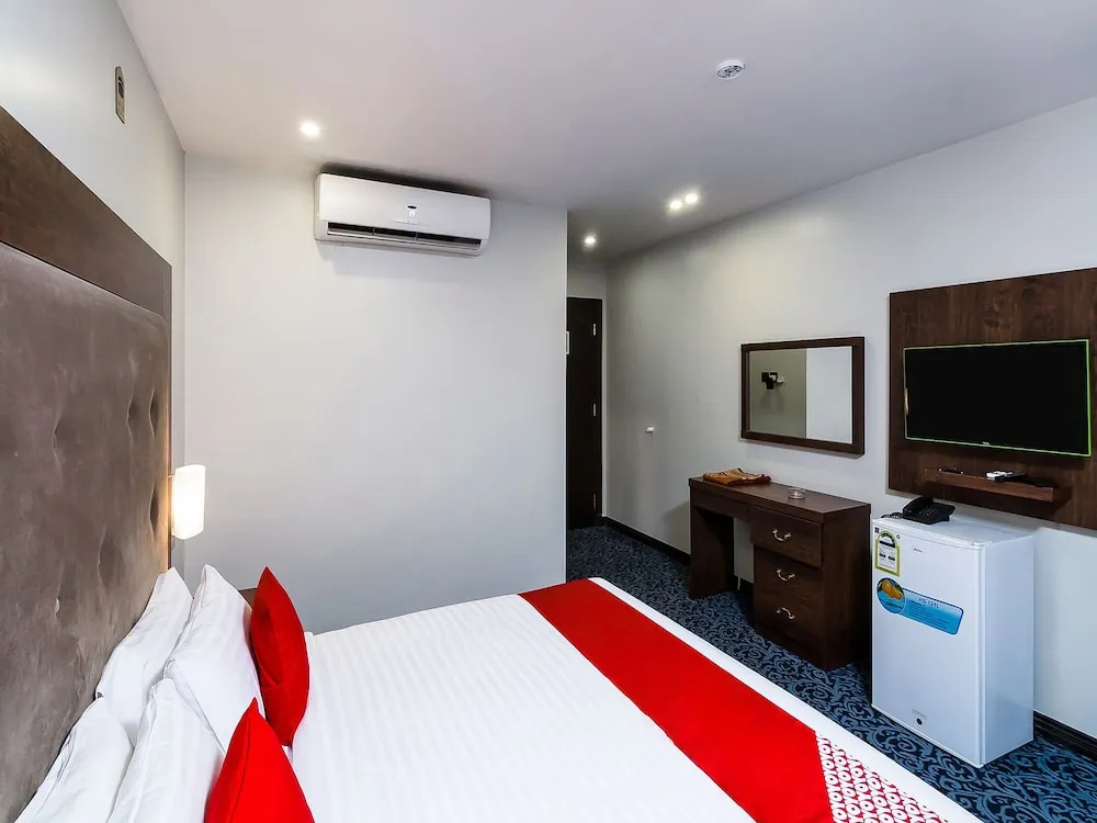 OYO 126 Dome Suites Al Mursalat