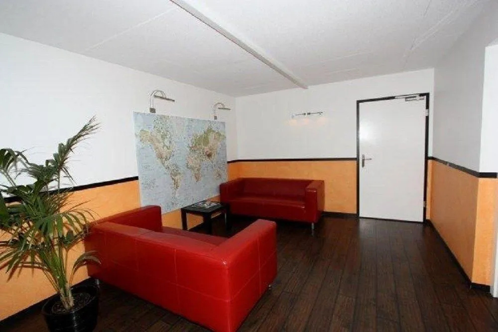 Primestay Self Check-in Hotel Altstetten