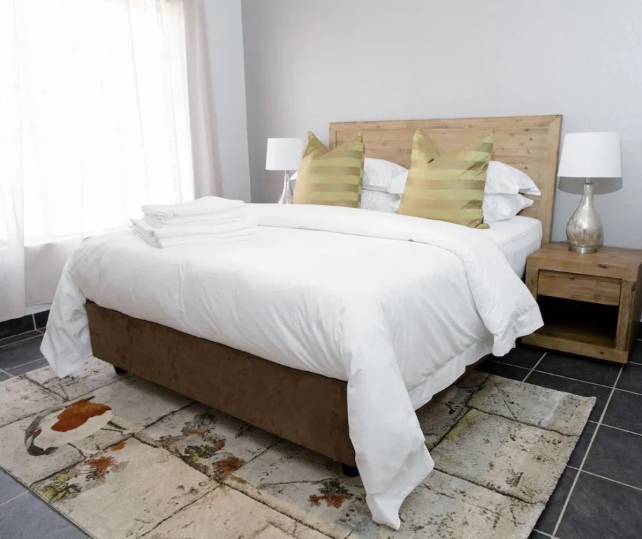 3 Lux Suites