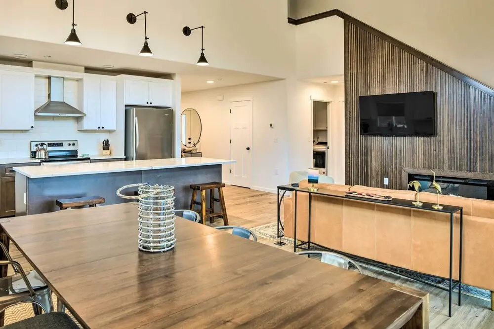 Modern Ocean Shores Getaway with Dock!