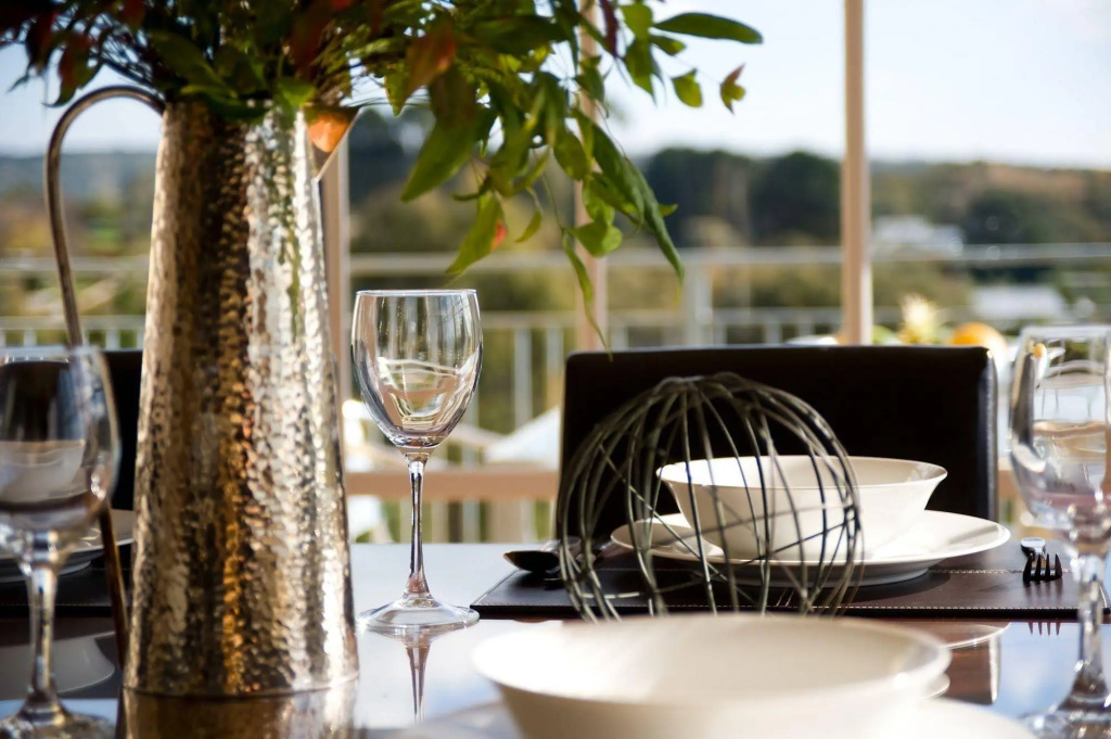 Churchills - outstanding views over Daylesford