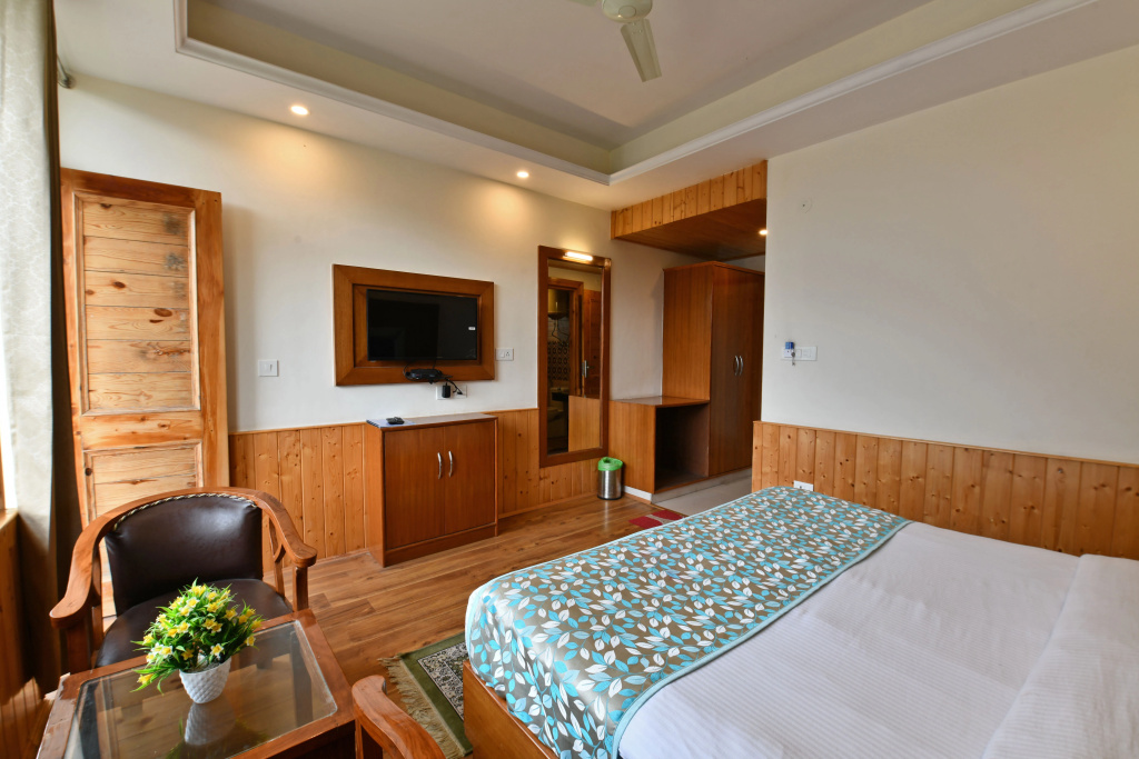 Lotus Inn Rohtang View