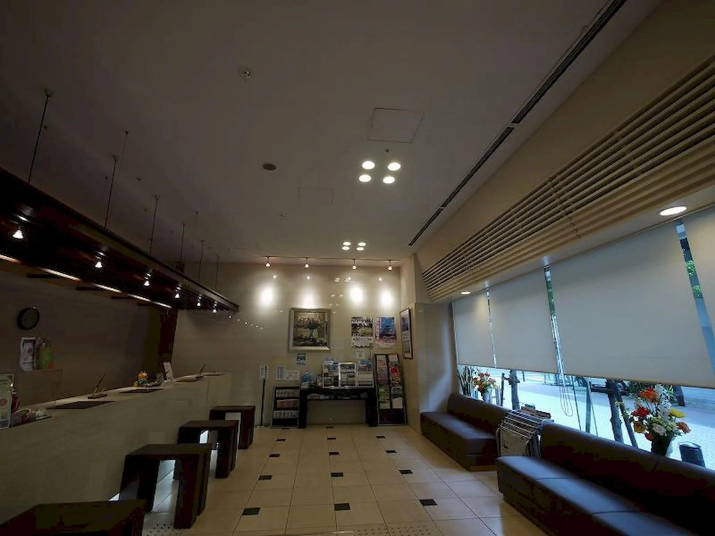 Hotel Route-Inn Osaka Honmachi