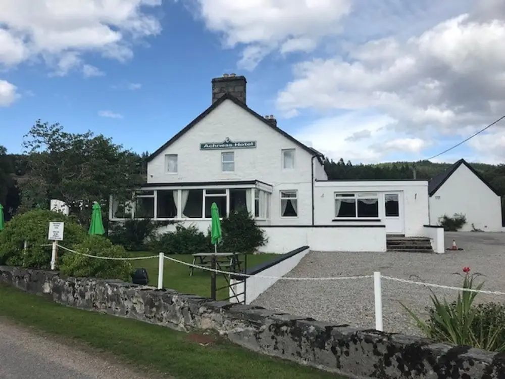 Achness Hotel