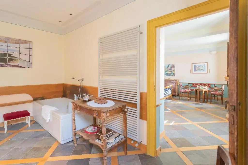 Villa Torre di Palanzo with Magnificent View by Rent All Como
