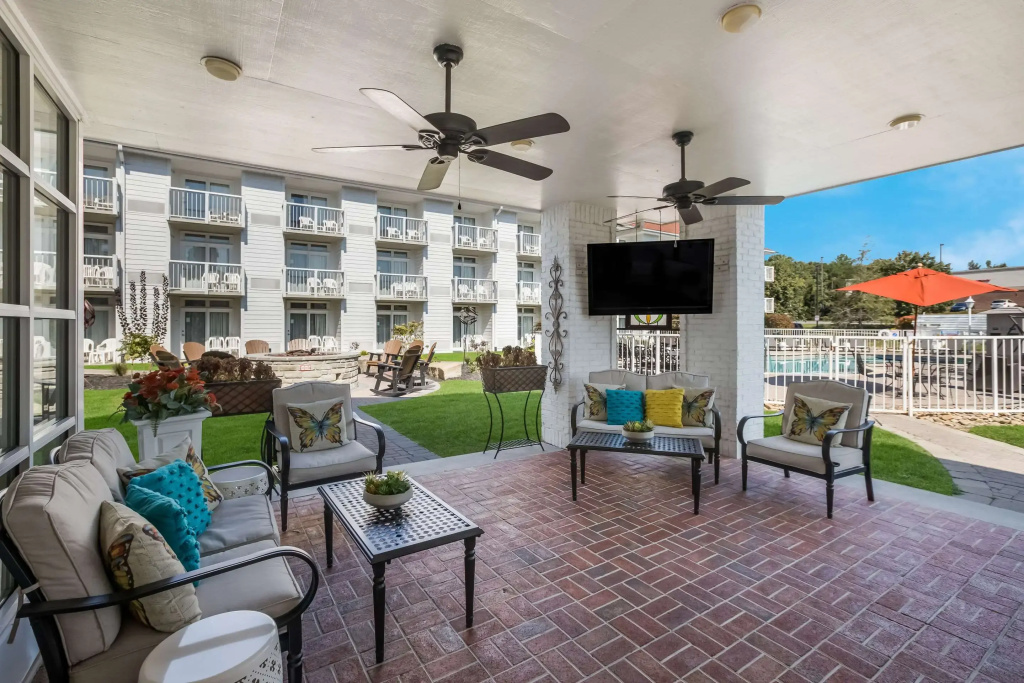 The Inn at Apple Valley, an Ascend Collection Hotel