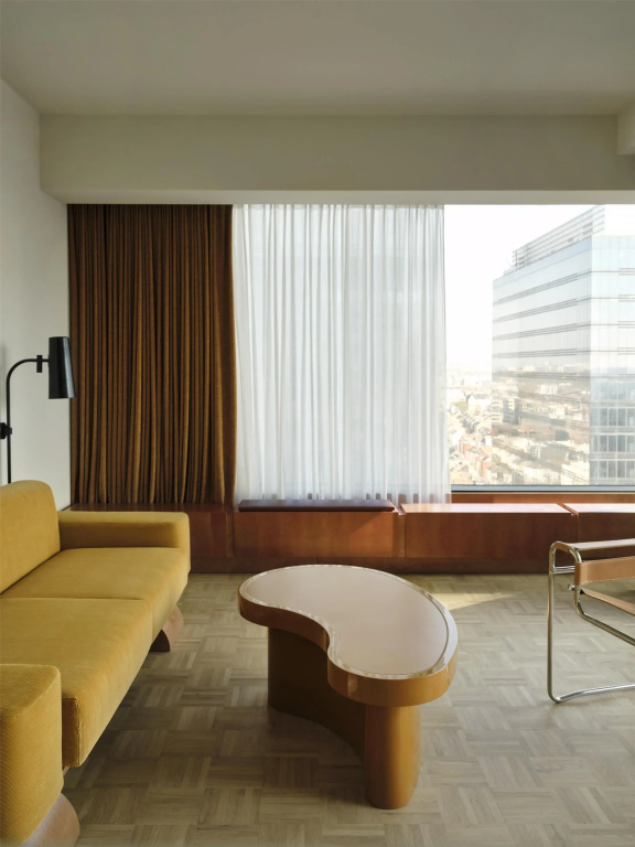 The Standard, Brussels