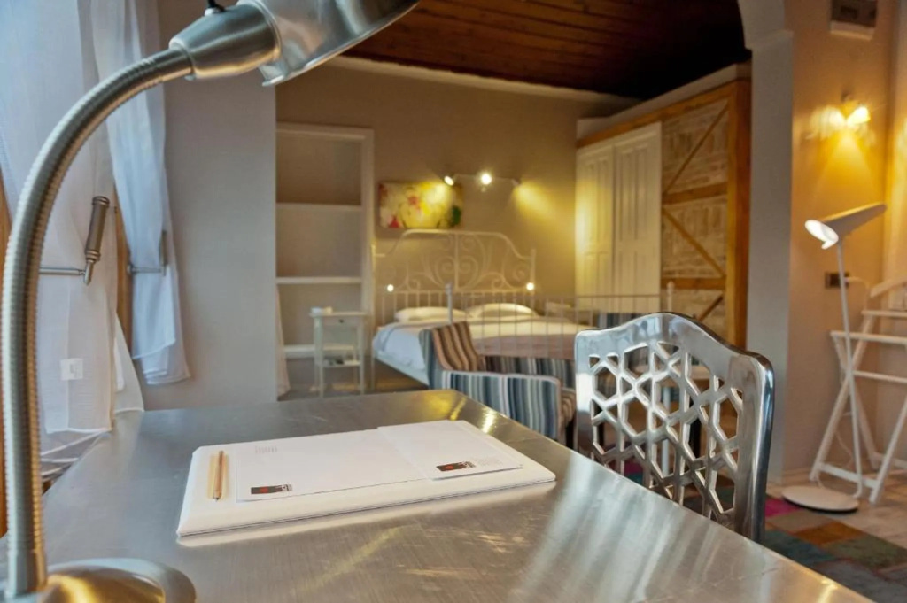 Hich Hotel Konya