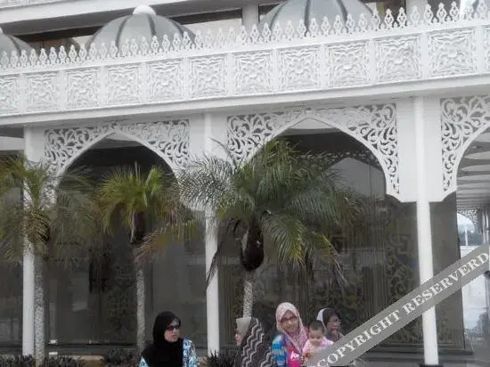 Wr Residence