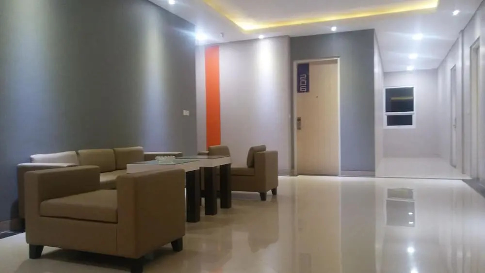Emerald Hotel