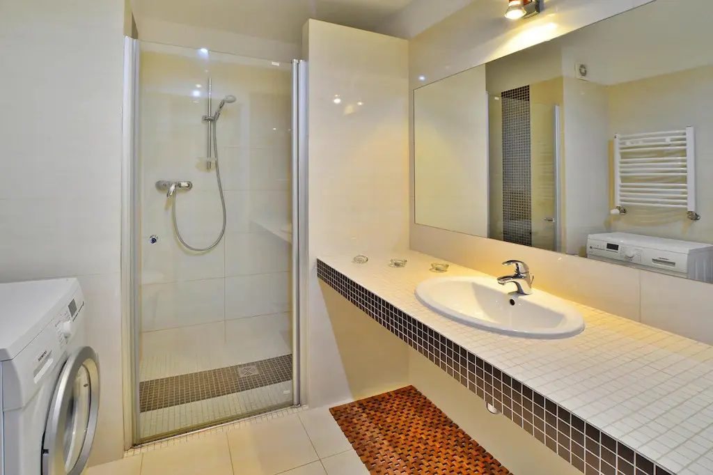 Comfortable Apartment, Ground Floor, Balcony