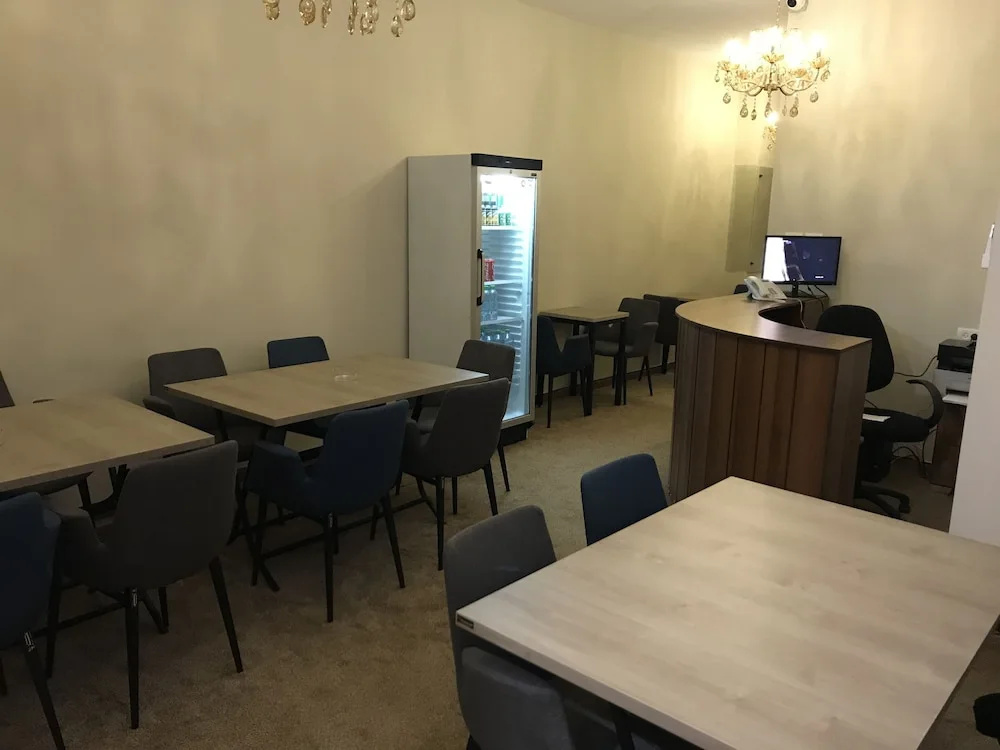 Eli Guest House