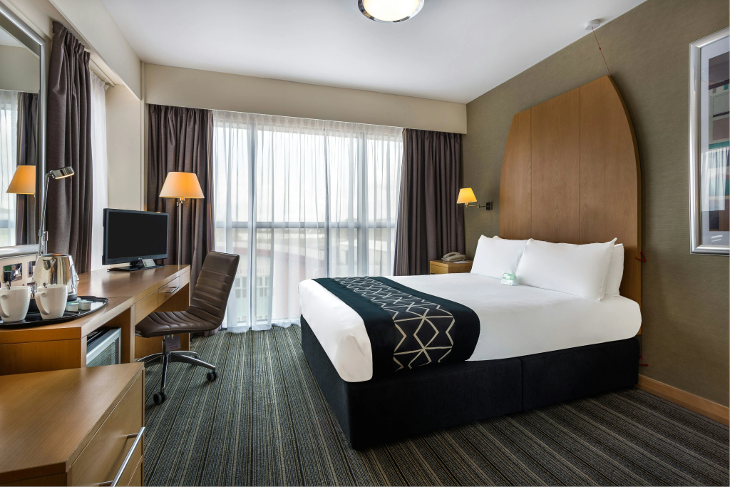 Holiday Inn Birmingham North - Cannock by IHG